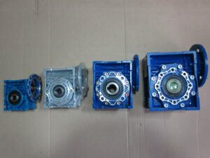 11-300x225